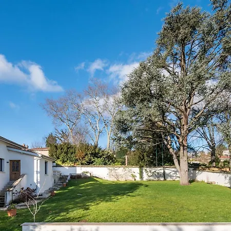 Maison Re - Chic And Relaxed House With Pool And Garden Villa